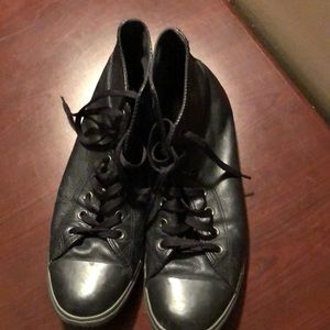 Converse Chuck Taylor’s Hi-Tops all Leather Sz. 10